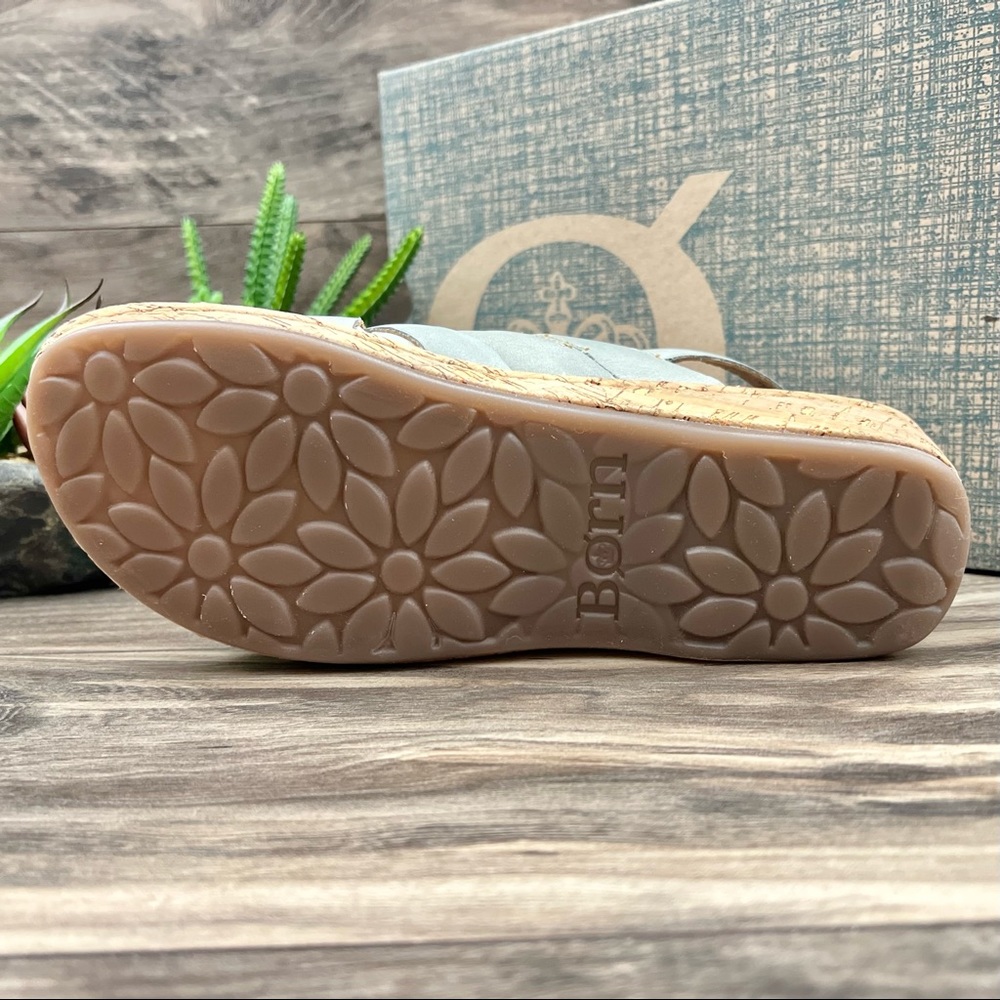 NIB Born Laila Strappy Slingback Wedge Leather Sandal Light Blue 8M 39 - Picture 9 of 13